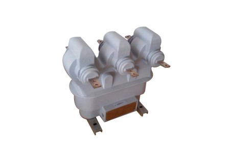 JLSZX8-12W、JLSZX8-17.5W 戶(hù)外組合電流電壓互感器