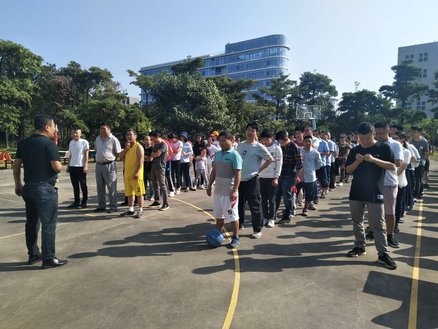 珠海創(chuàng)銀11月開展團(tuán)隊(duì)拓展活動(dòng)